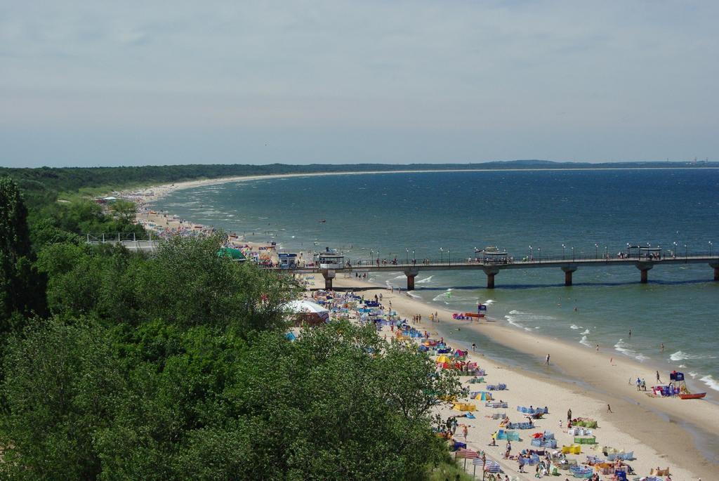 Ow Gromada Pod Topolami Hotel Miedzyzdroje Buitenkant foto